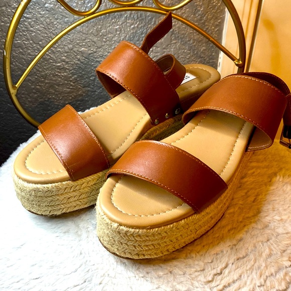 Steve Madden Shoes - Steve Madden sandals